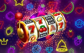 Bet slip interface on qqplaza login showing Sic Bo outcome predictions